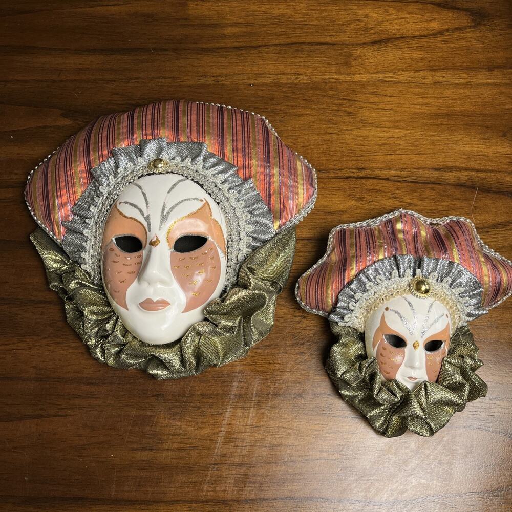 2 Vintage Anco Porcelain Masks Wall Hanging Jester Clown Pierrot Doll Metallic
